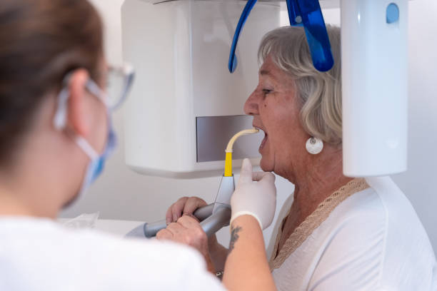 Best Emergency Tooth Extraction in Parkland, FL